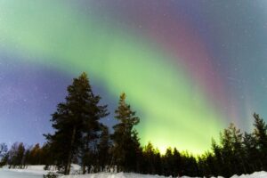 Read more about the article Northern Lights California: A Dance of the Celestial Curtains!